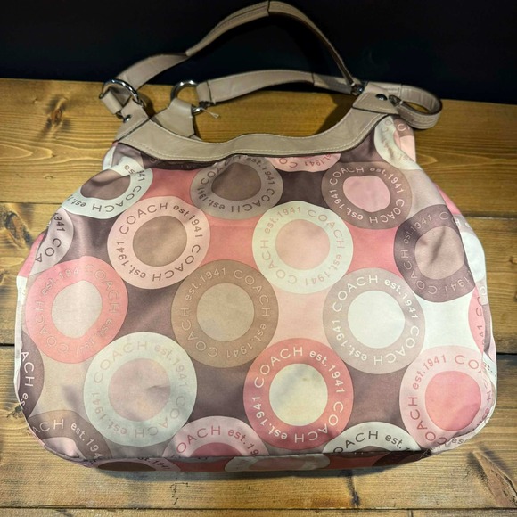 Coach Soho Hobo Snaphead 18440 Pink Logo Print Nylon Leather Shoulder Bag Y2K - Picture 3 of 7